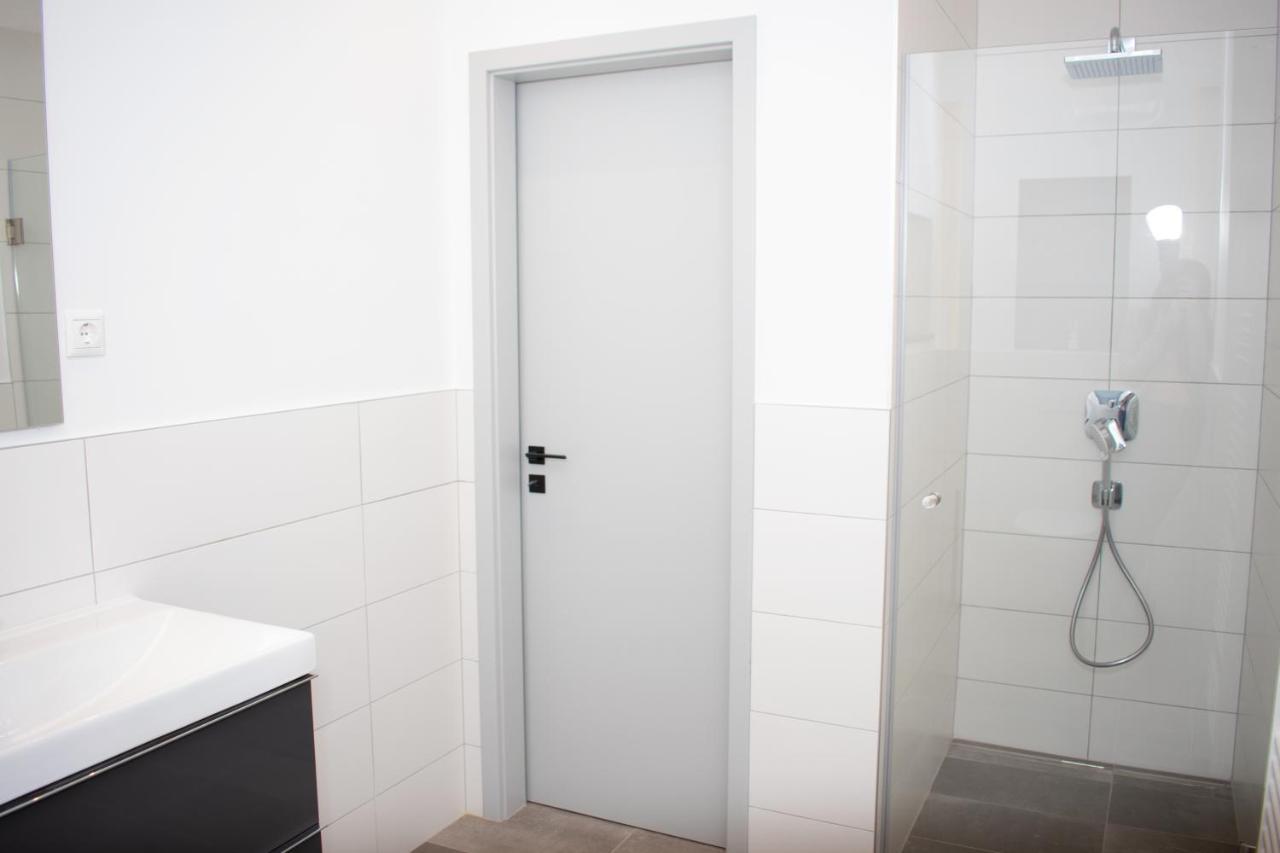 Luxury Cozy 2 Bdr Downtown Apt.5 Boedapest Buitenkant foto