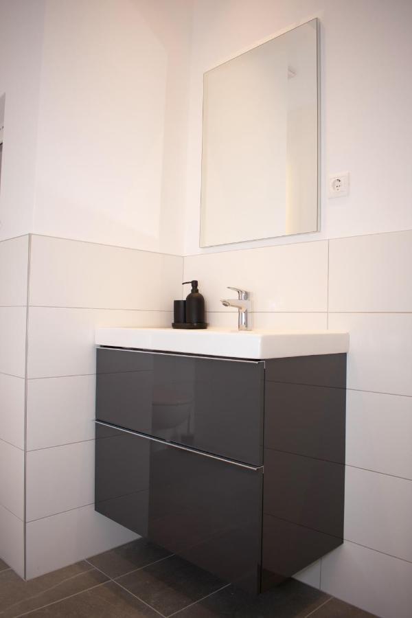 Luxury Cozy 2 Bdr Downtown Apt.5 Boedapest Buitenkant foto